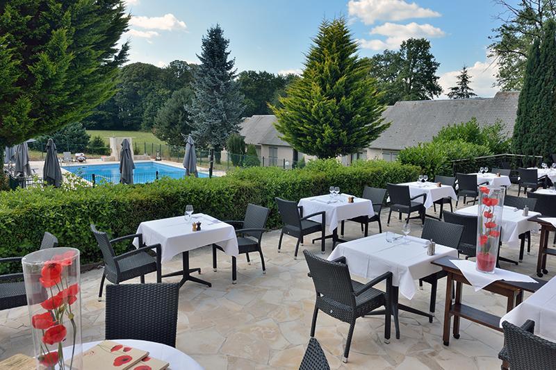 Hotel Restaurant Les Coquelicots, The Originals Relais Saint-Pardoux-l'Ortigier Экстерьер фото